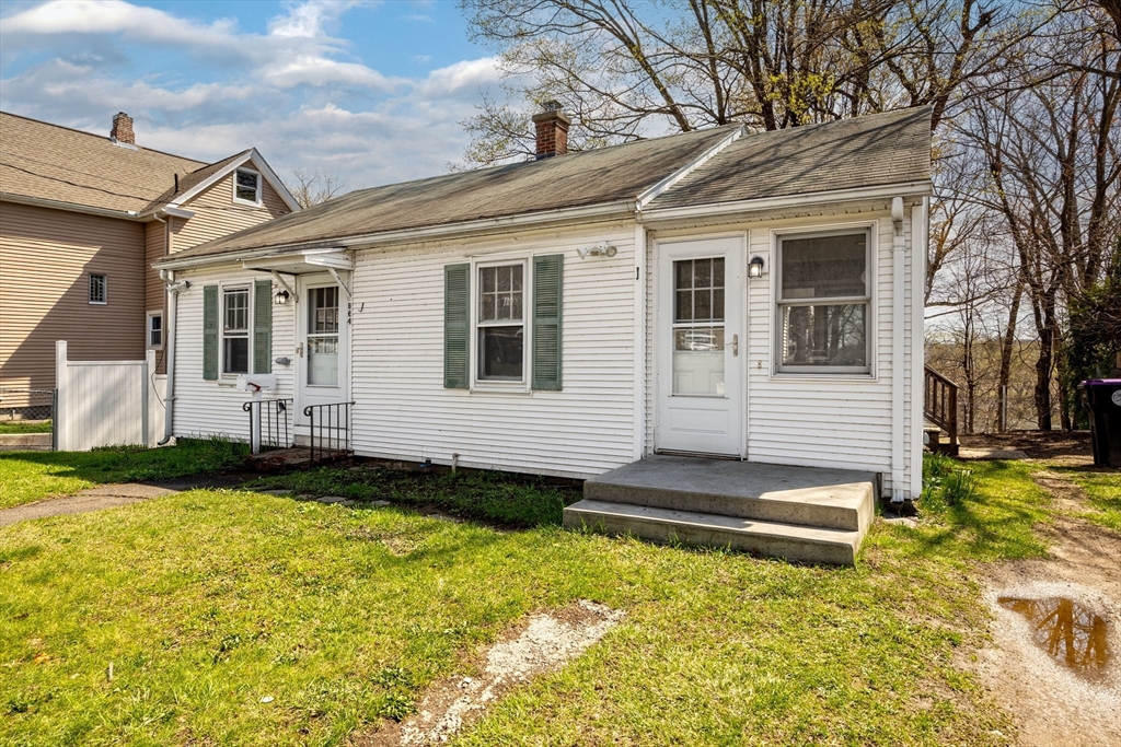 964 Main Street Holyoke, MA 01040 - Photo 7 of 31