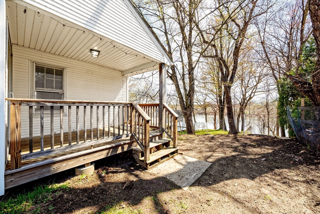 964 Main Street Holyoke, MA 01040 - Photo 9 of 31