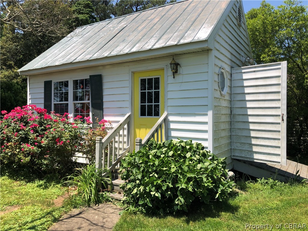 496 Jackson Creek Road Deltaville, VA 23043 - Photo 12 of 28 20 X 14 GARDEN SHED