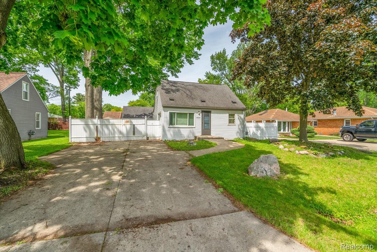 10090 Sterling Street Romulus, MI 48174 - Photo 18 of 25