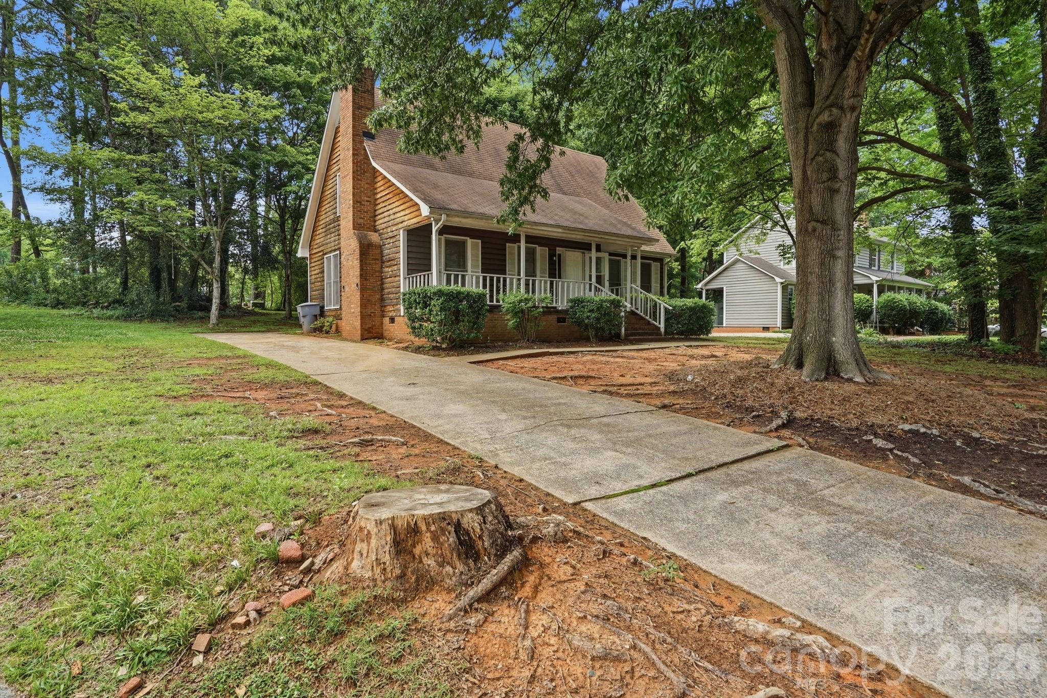 4459 Fair Springs Road Charlotte, NC 28227 - Photo 2 of 46 Gallery Image 2