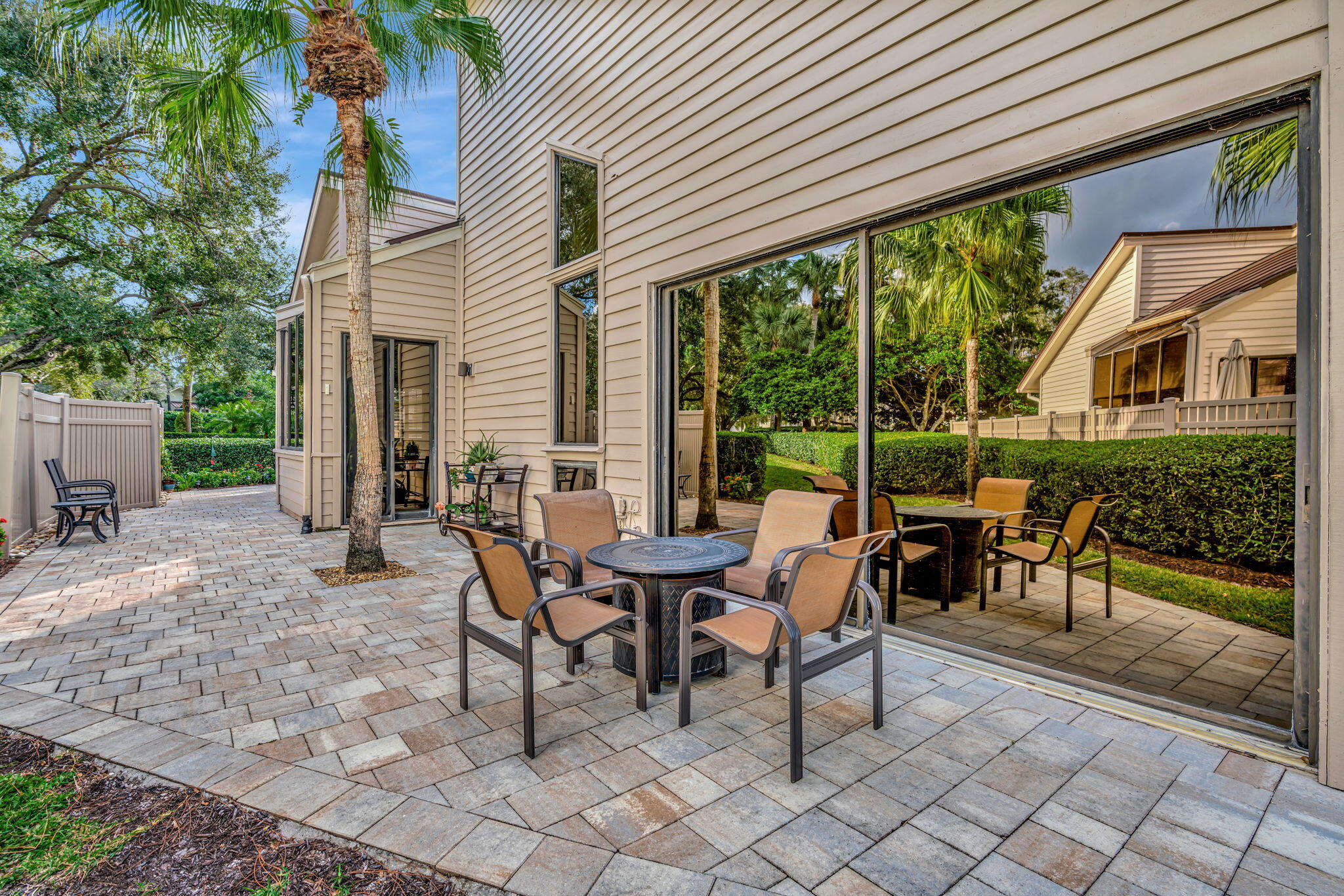 5191 Southeast Brandywine Way Stuart, FL 34997 - Photo 8 of 71 51-web-or-mls-_MLP9751