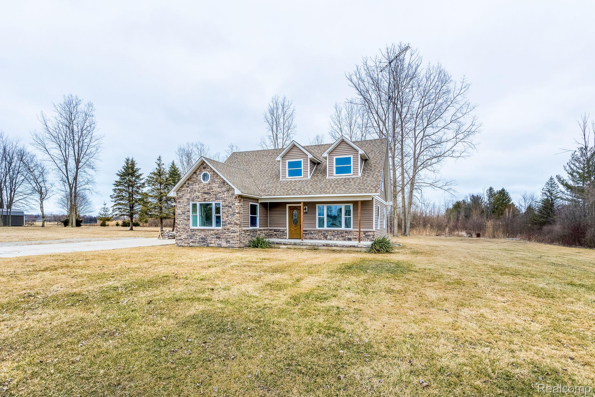 6140 State Road Fort Gratiot, MI 48059 - Photo 2 of 53 Gallery Image 2
