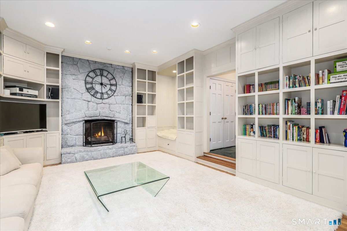 75 Dayton Road Redding, CT 06896 - Photo 13 of 39 Gallery Image 13