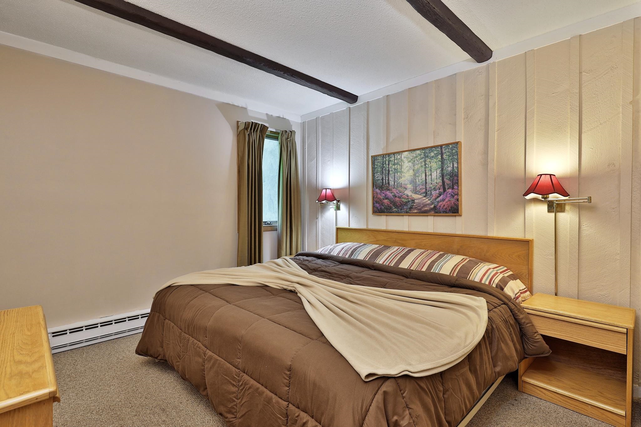 695 East Mountain Road, Unit D4 Killington, VT 05751 - Photo 9 of 40 Gallery Image 9