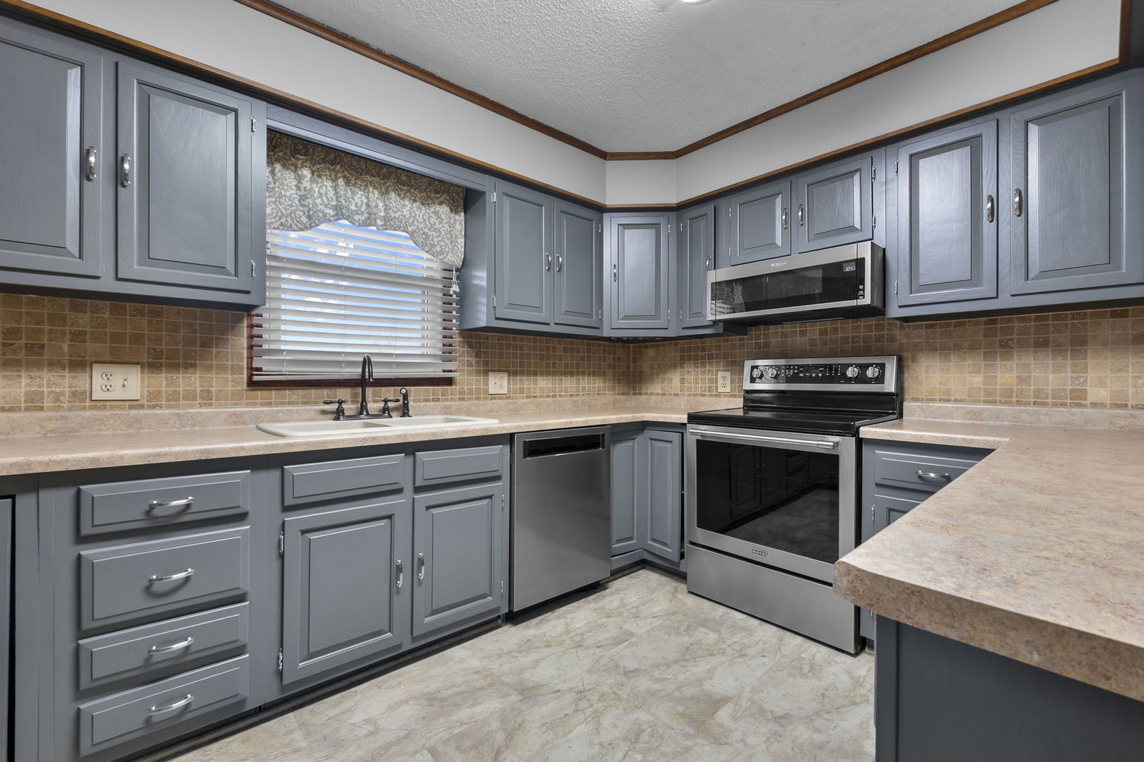 24250 Hanging Rock Road McClure, IL 62957 - Photo 23 of 29