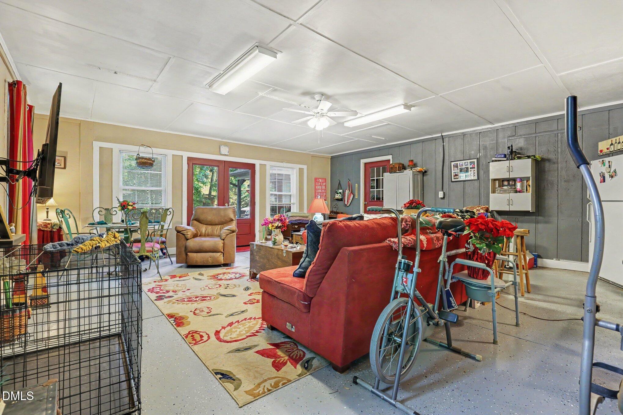7316 Fox Road Raleigh, NC 27616 - Photo 10 of 32 010_file_4993