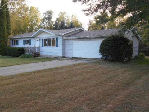 13401 North Bray Road Clio, MI 48420 - Photo 19 of 23 20375621-23.JPG