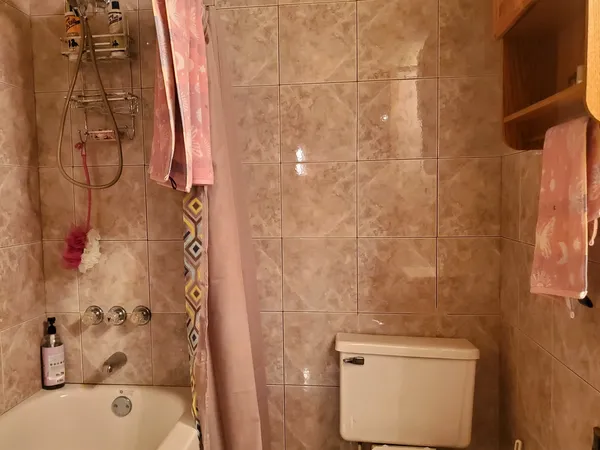 $385,000 | 2831 North Linder Avenue, Chicago, IL 60641