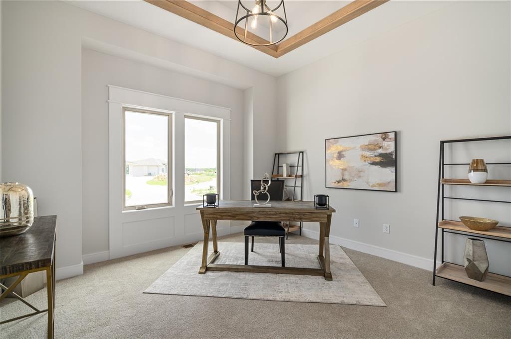 11216 South Gleason Road Olathe, KS 66061 - Photo 39 of 59