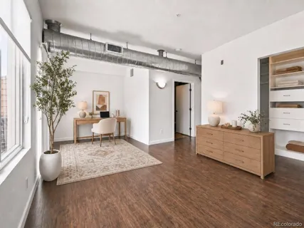 $538,888 | 220 Roslyn Street, Unit 706, Denver, CO 80230