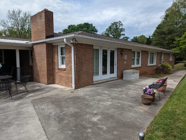 $429,900 | 150 Lawndale Drive, Rocky Mount, VA 24151