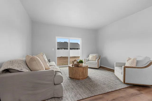 $358,900 | 1212 Northwood Drive, Seymour, WI 54165