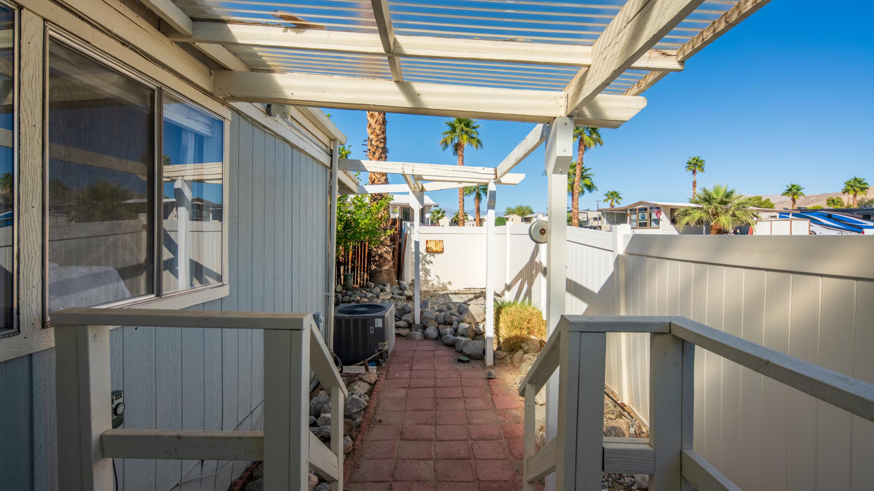 74711 Dillon Road, Unit 392 Desert Hot Springs, CA 92241 - Photo 27 of 46 a view of entryway with seating area
