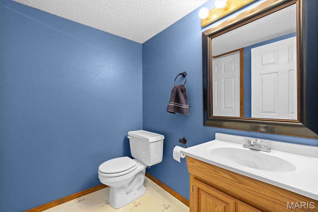 160 Coventry Way Highland, IL 62249 - Photo 26 of 36