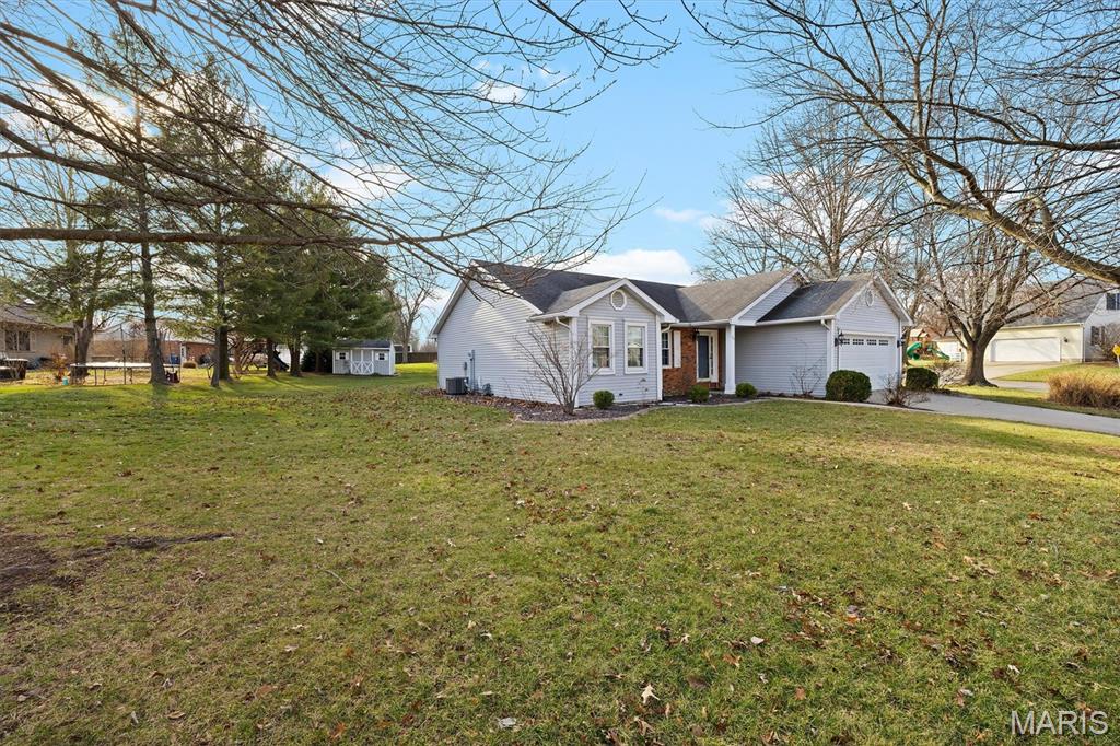 160 Coventry Way Highland, IL 62249 - Photo 32 of 36