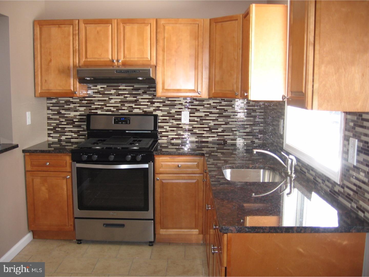 150 Wellington Road Upper Darby, PA 19082 - Photo 4 of 18