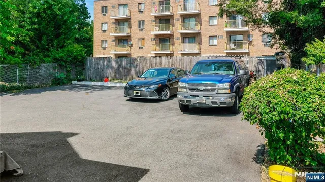 a car parked in front of a building