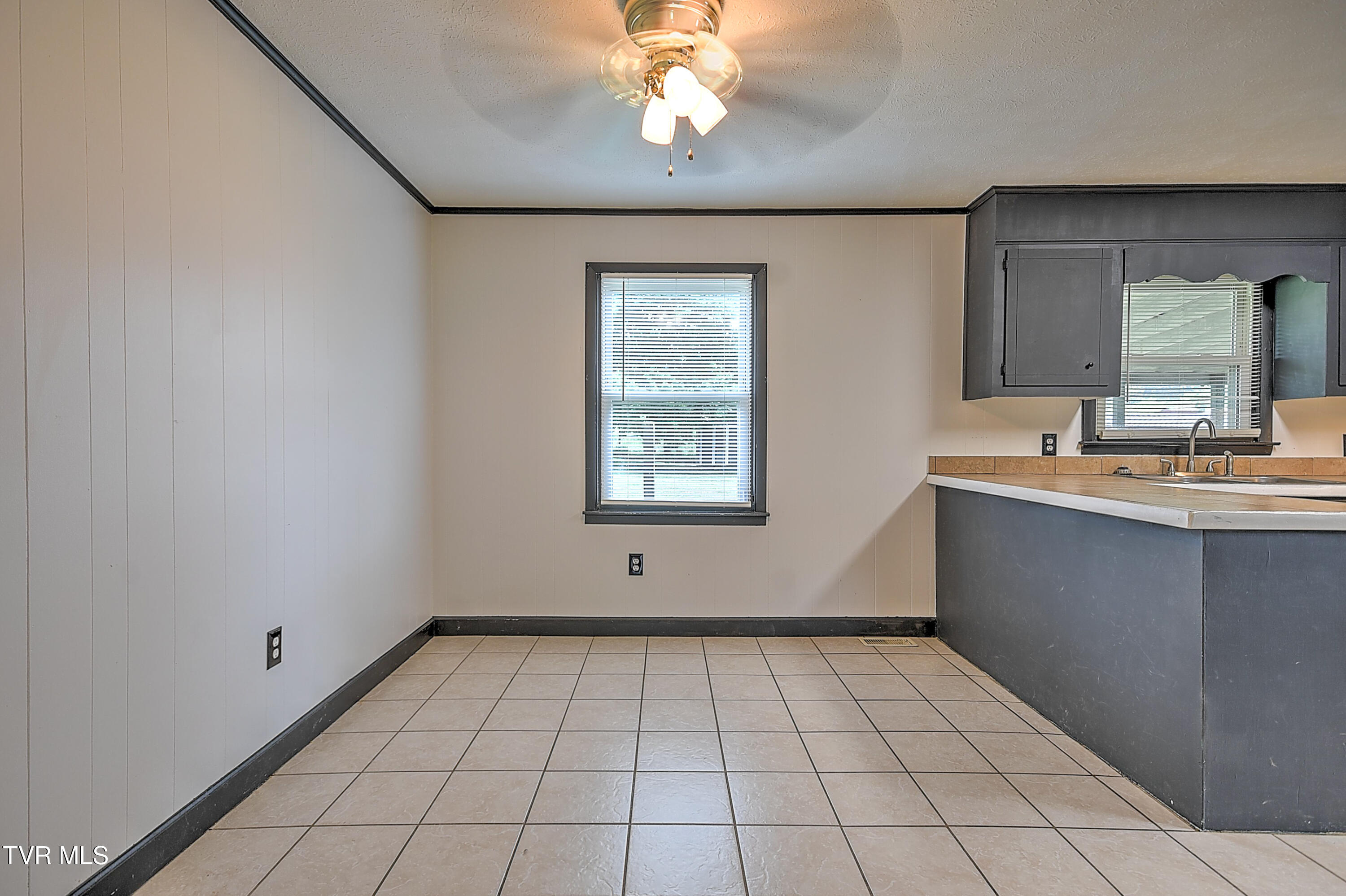 8822 Rich Valley Road Bristol, VA 24202 - Photo 24 of 49 8822 Rich Valley DA-9