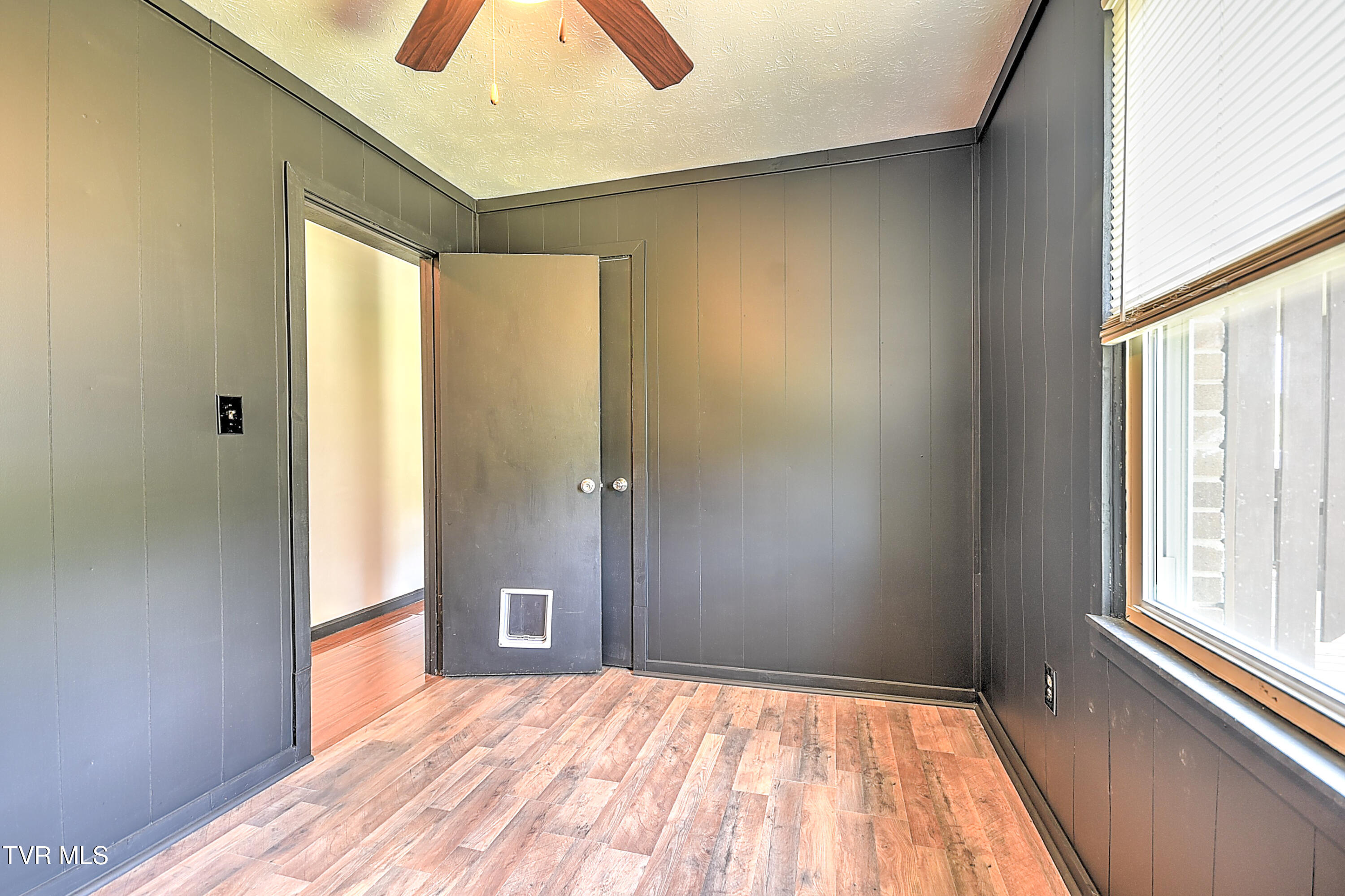 8822 Rich Valley Road Bristol, VA 24202 - Photo 37 of 49 8822 Rich Valley DA-26