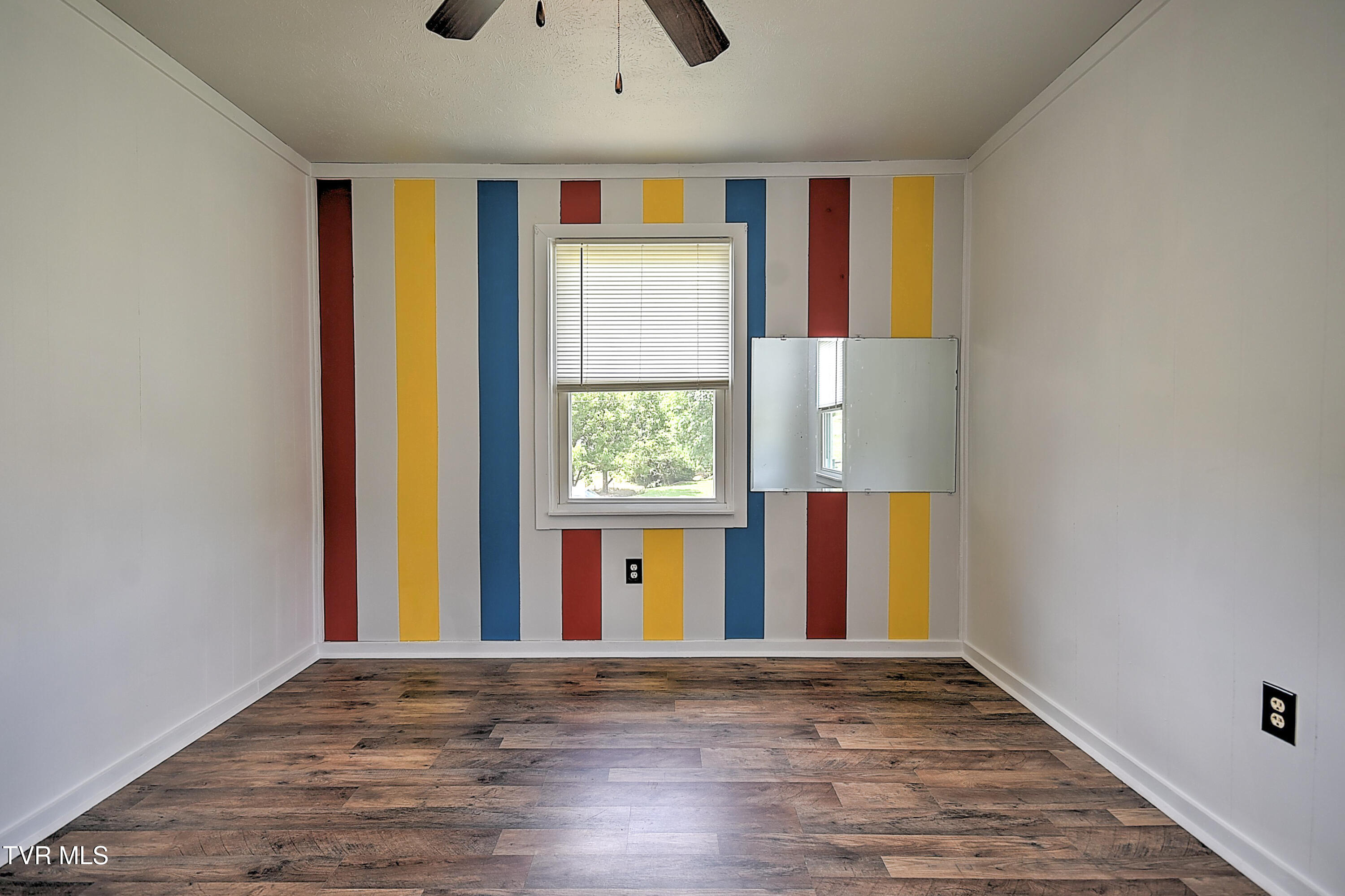 8822 Rich Valley Road Bristol, VA 24202 - Photo 42 of 49 8822 Rich Valley DA-28