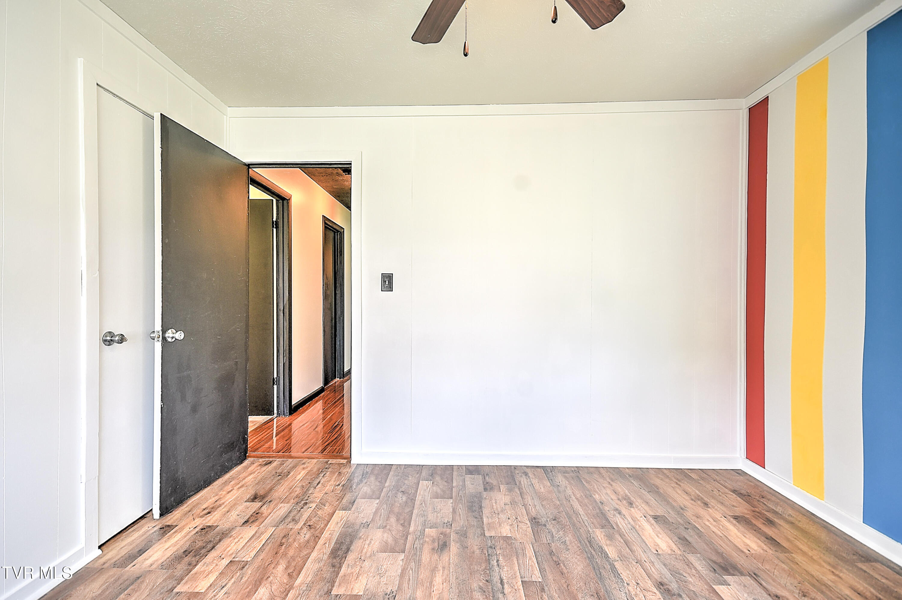 8822 Rich Valley Road Bristol, VA 24202 - Photo 43 of 49 8822 Rich Valley DA-29