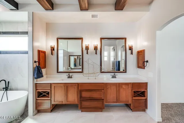 $625,950 | 310 Roper Lane, Clint, TX 79836