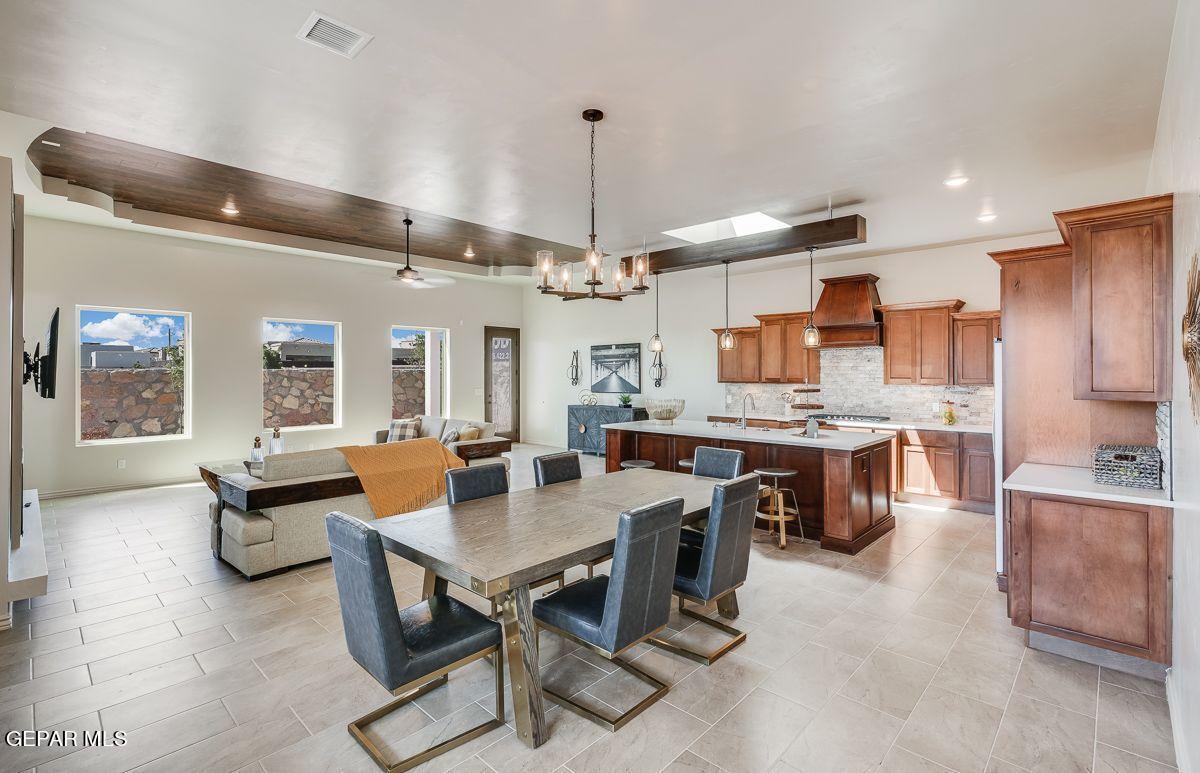 310 Roper Lane Clint, TX 79836 - Photo 3 of 23 310 Roper Ln. - SIENNA RANCH