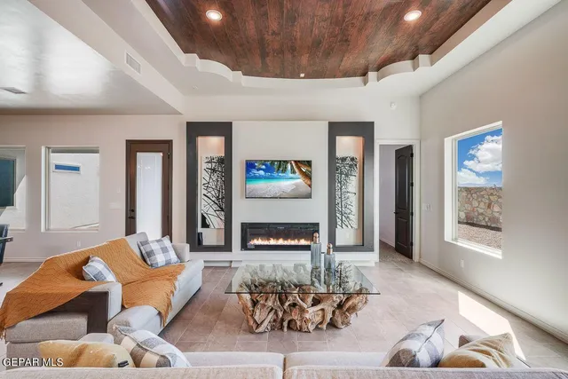 $625,950 | 310 Roper Lane, Clint, TX 79836