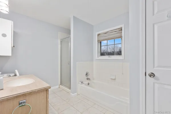 $3,600 | 104 Sparrow Ridge Road, Unit 20C, Carmel, NY 10512