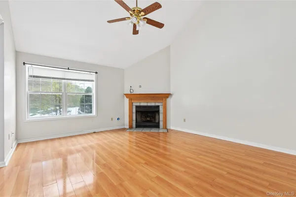 $3,600 | 104 Sparrow Ridge Road, Unit 20C, Carmel, NY 10512