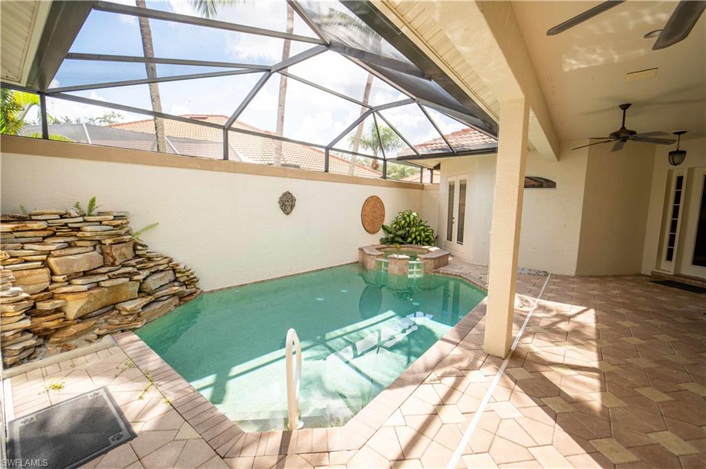 5886 Paradise Circle Naples, FL 34110 - Photo 2 of 19 View of swimming pool