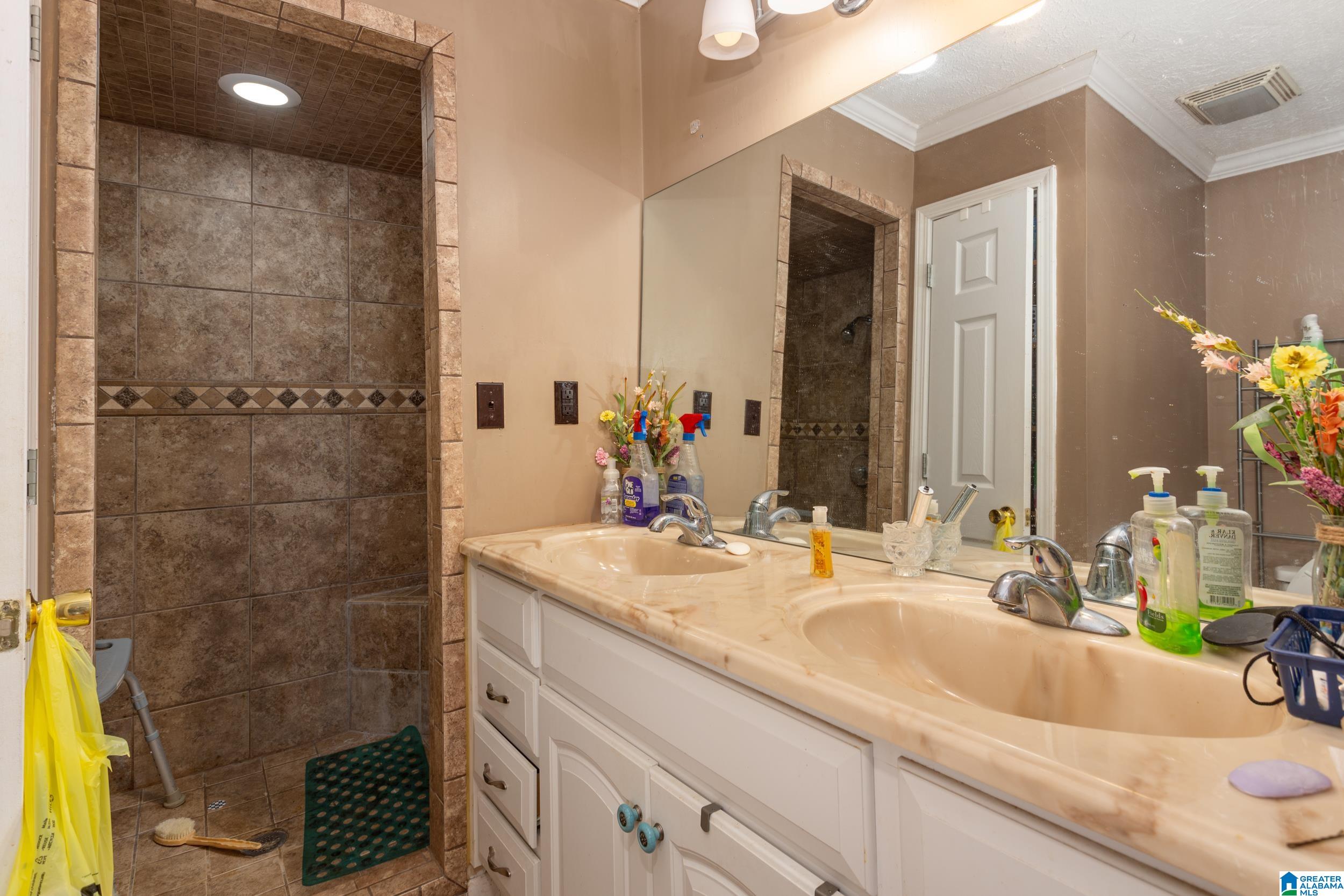 631 Holland-Finley Road Jacksonville, AL 36265 - Photo 10 of 26
