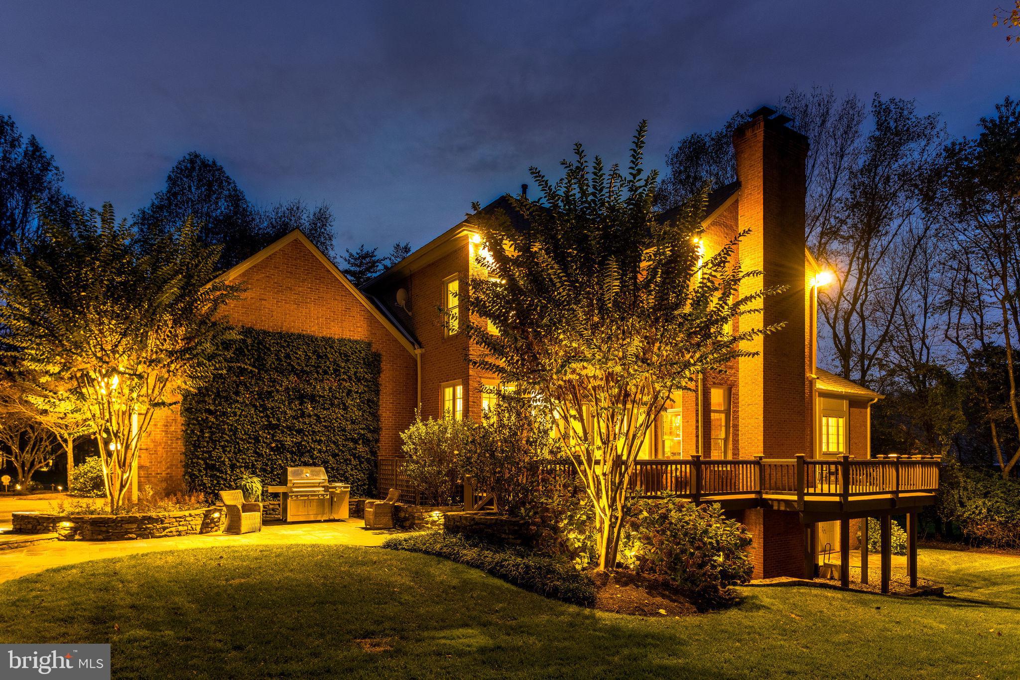 11622 Rolling Meadow Drive Great Falls, VA 22066 - Photo 3 of 45 Beautiful landscape lighting