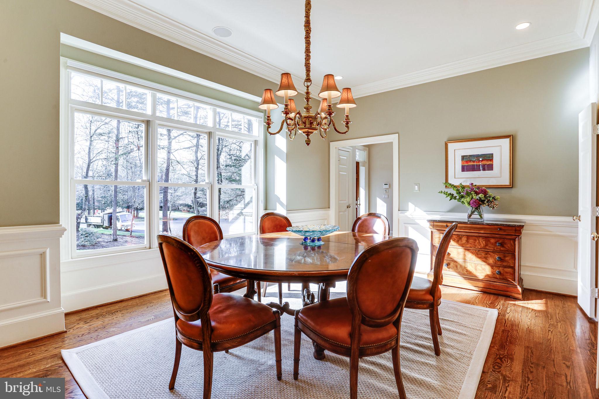 11622 Rolling Meadow Drive Great Falls, VA 22066 - Photo 9 of 45 Dining Room