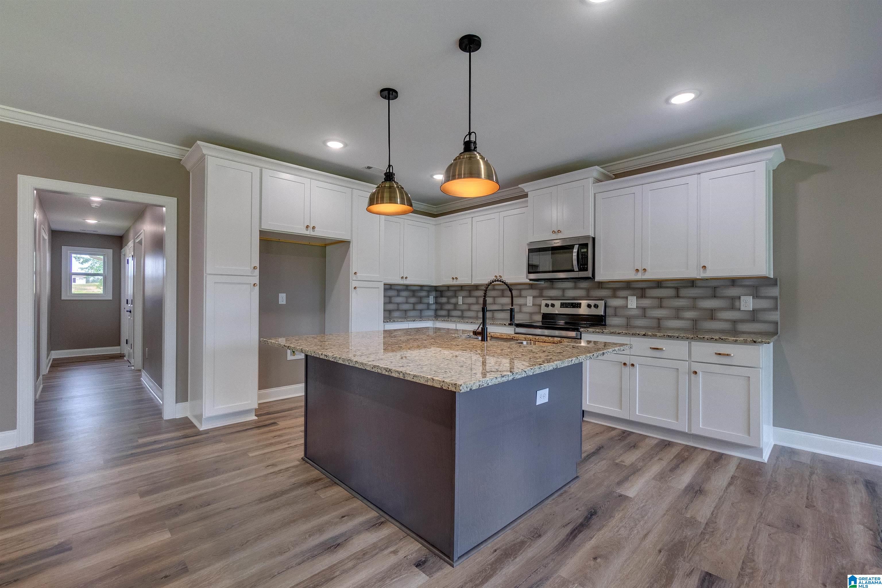 135 Crest Loop Road Clanton, AL 35045 - Photo 13 of 48 Gallery Image 13