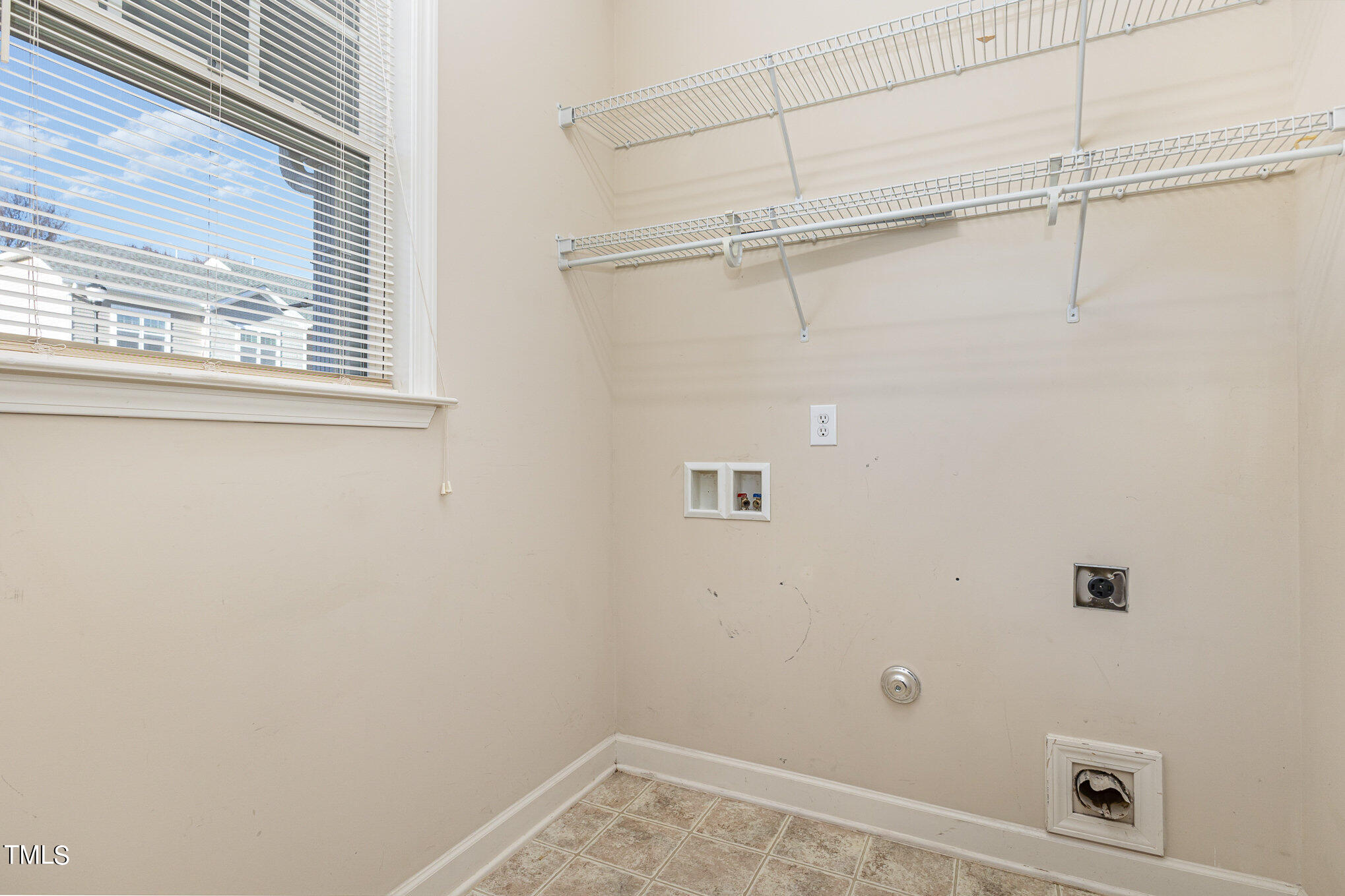 2526 Spring Oaks Way Raleigh, NC 27614 - Photo 6 of 24 003_cy1a8106-edit