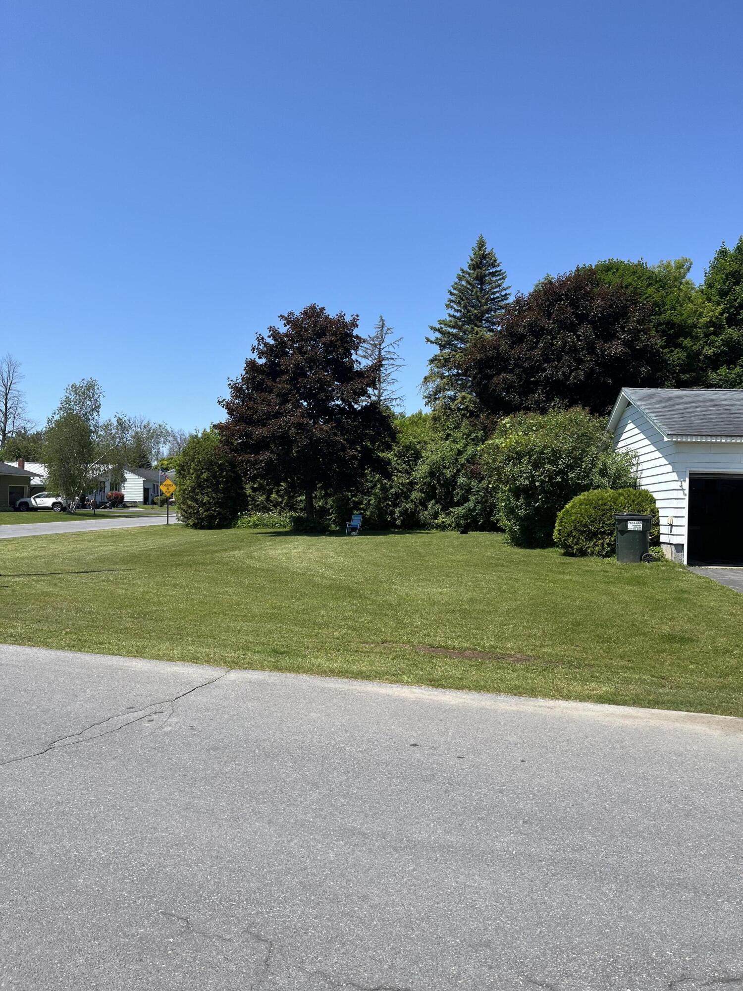 3 Edgewater Drive Rouses Point, NY 12979 - Photo 24 of 32 Gallery Image 24