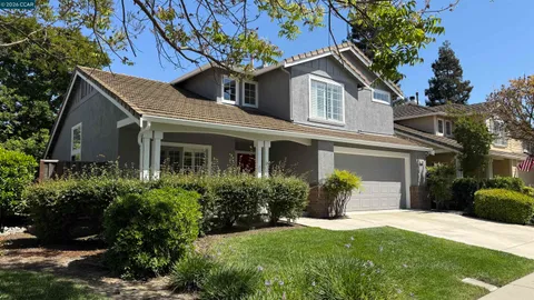 $949,500 | 280 Brady Street, Martinez, CA 94553