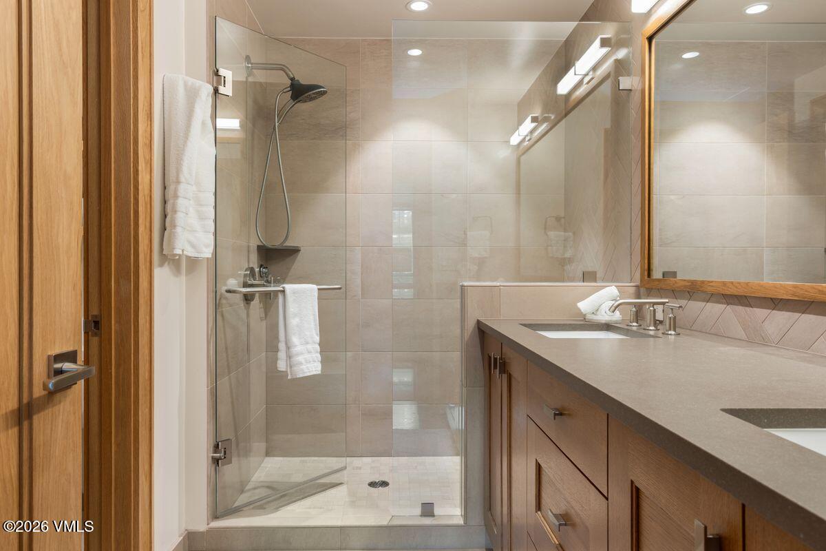 1 Waterfront Way, Unit 208 Avon, CO 81620 - Photo 15 of 36 photo_online_023