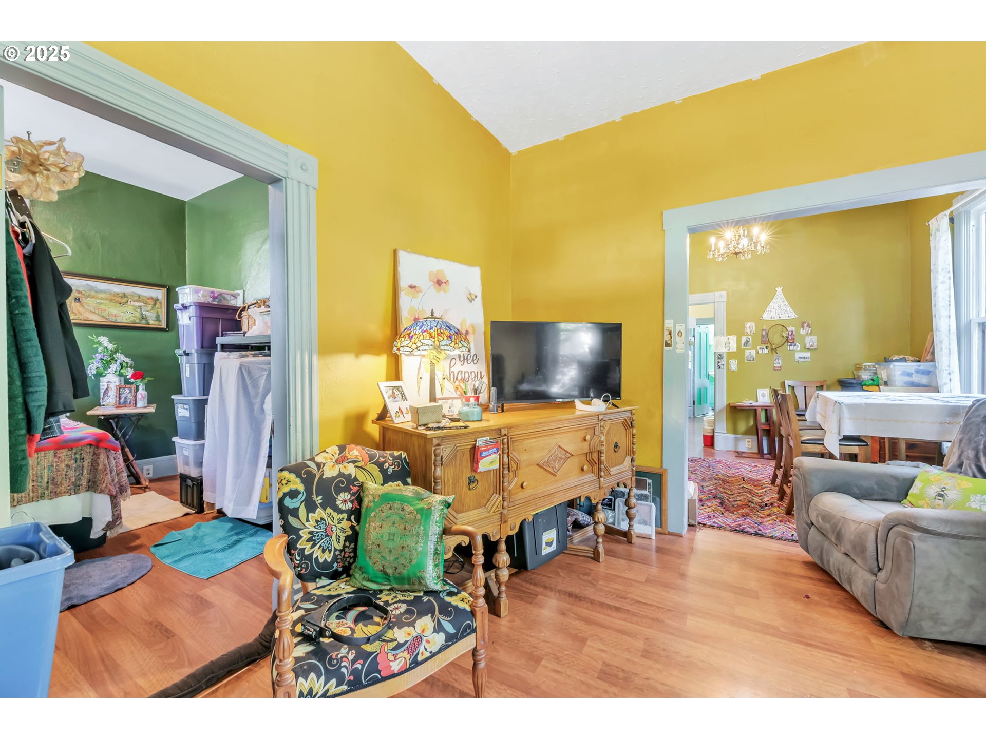 637 17th Street Northeast Salem, OR 97301 - Photo 4 of 34 a living room with furniture and a flat screen tv