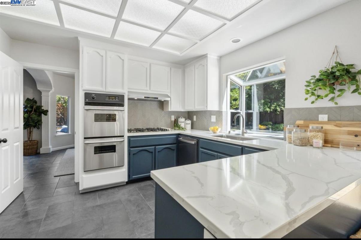 5 Stuart Place Danville, CA 94526 - Photo 12 of 56