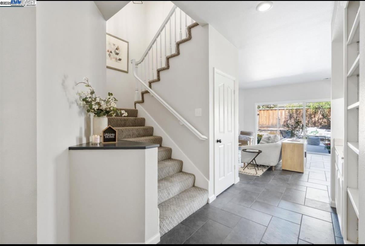 5 Stuart Place Danville, CA 94526 - Photo 4 of 56