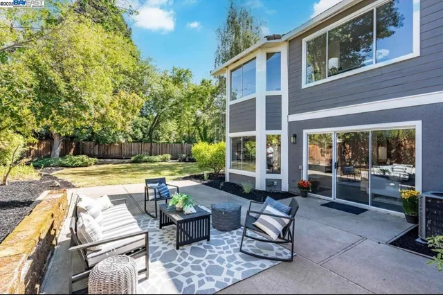 $5,500 | 5 Stuart Place, Danville, CA 94526