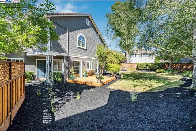 $5,500 | 5 Stuart Place, Danville, CA 94526