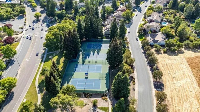 $5,500 | 5 Stuart Place, Danville, CA 94526