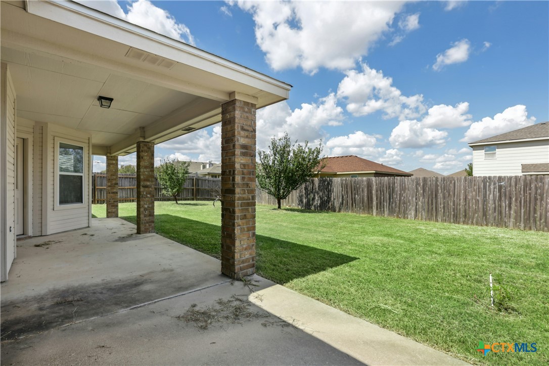 3203 Canadian River Loop Killeen, TX 76549 - Photo 24 of 27 a view of a porch with a backyard