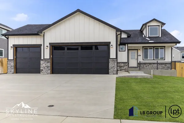 $589,900 | 6130 Stillwater Way, Mills, WY 82604