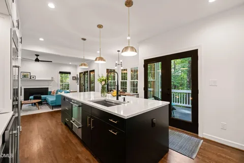 $899,900 | 102 Ormsby Court, Cary, NC 27519