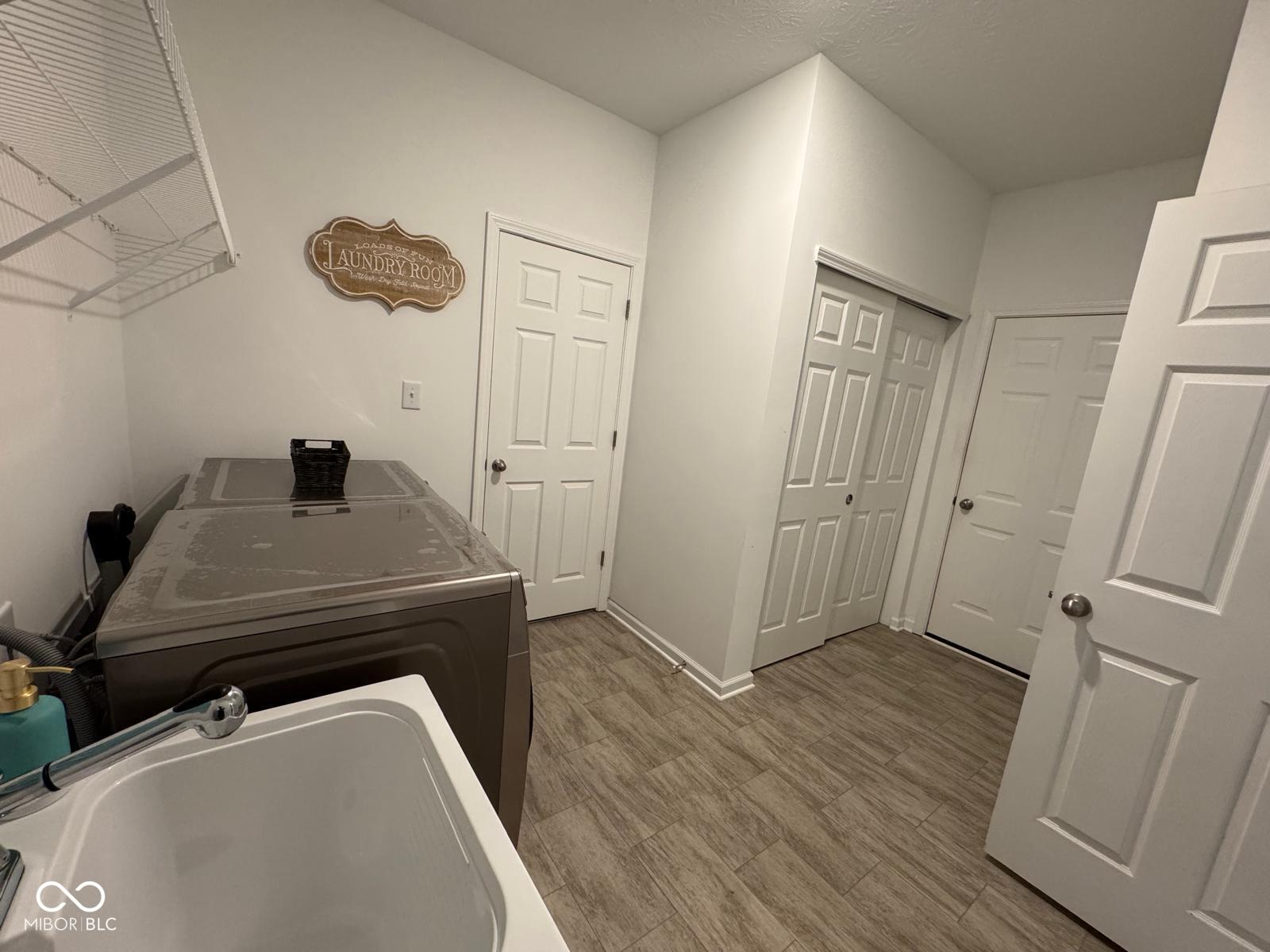 6769 Honeysuckle Way Pendleton, IN 46064 - Photo 11 of 38